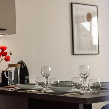 Adorable 2p Avec Piscine Apartmán